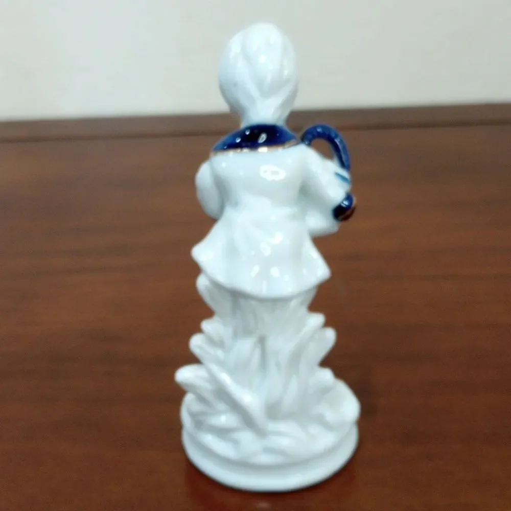 Blue And White Porcelain Figurines - Vintage!